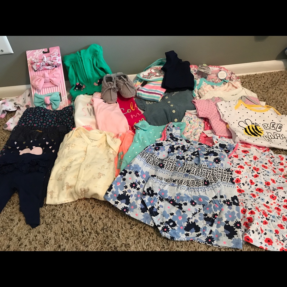 ADORABLE Bundle of BRAND NEW baby girl clothes!